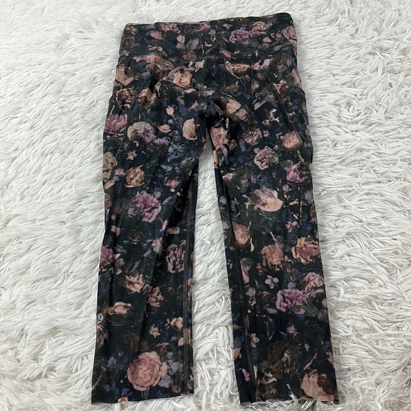 Lululemon Fast & Free Crop II Nulux 19" Peony Multi - Picture 5 of 6